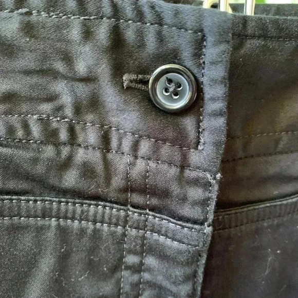 Larry levine petites size 6p black capri pants, pockets, - Picture 4 of 6